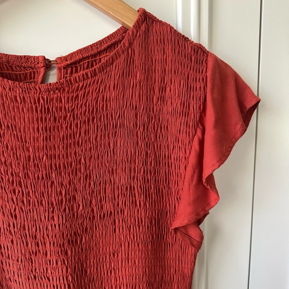 Zesica Smocked Bodice Flutter Sleeve Midi Dress Burnt Orange/Rust Size S - Picture 2 of 7